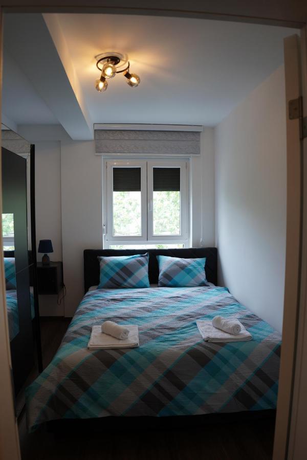 Royal Apartmani Кладово Екстериор снимка